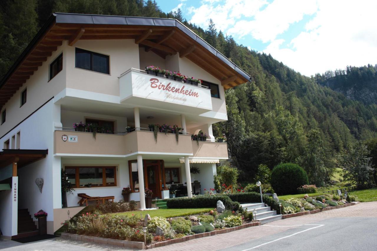 Birkenheim Widmann Hotel แลงเงนเฟลด์ ภายนอก รูปภาพ
