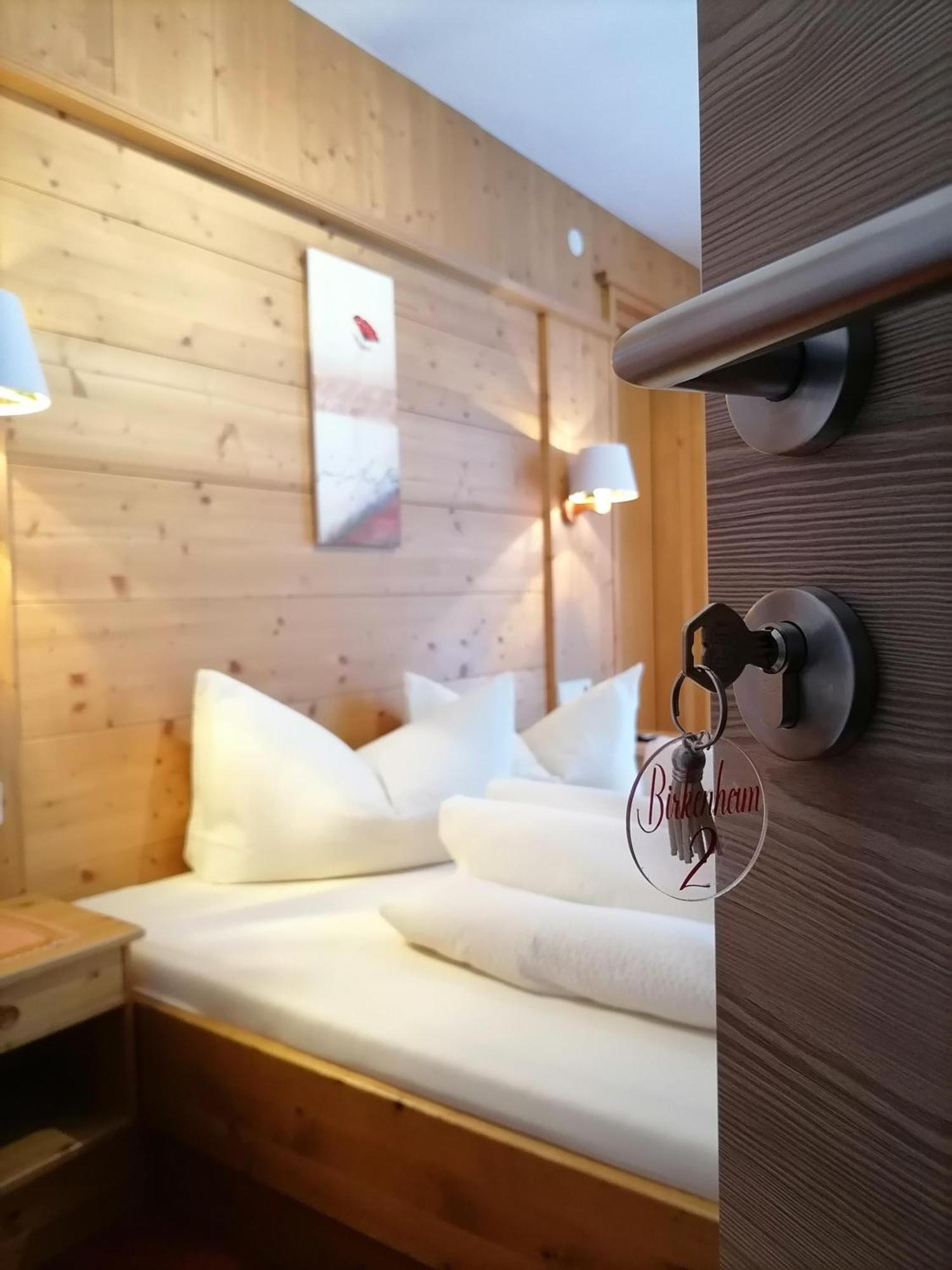Birkenheim Widmann Hotel แลงเงนเฟลด์ ห้อง รูปภาพ